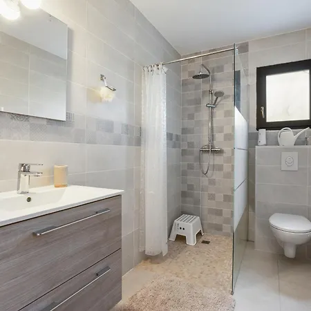 L'ostal Lenes - Climatisee Tourbes